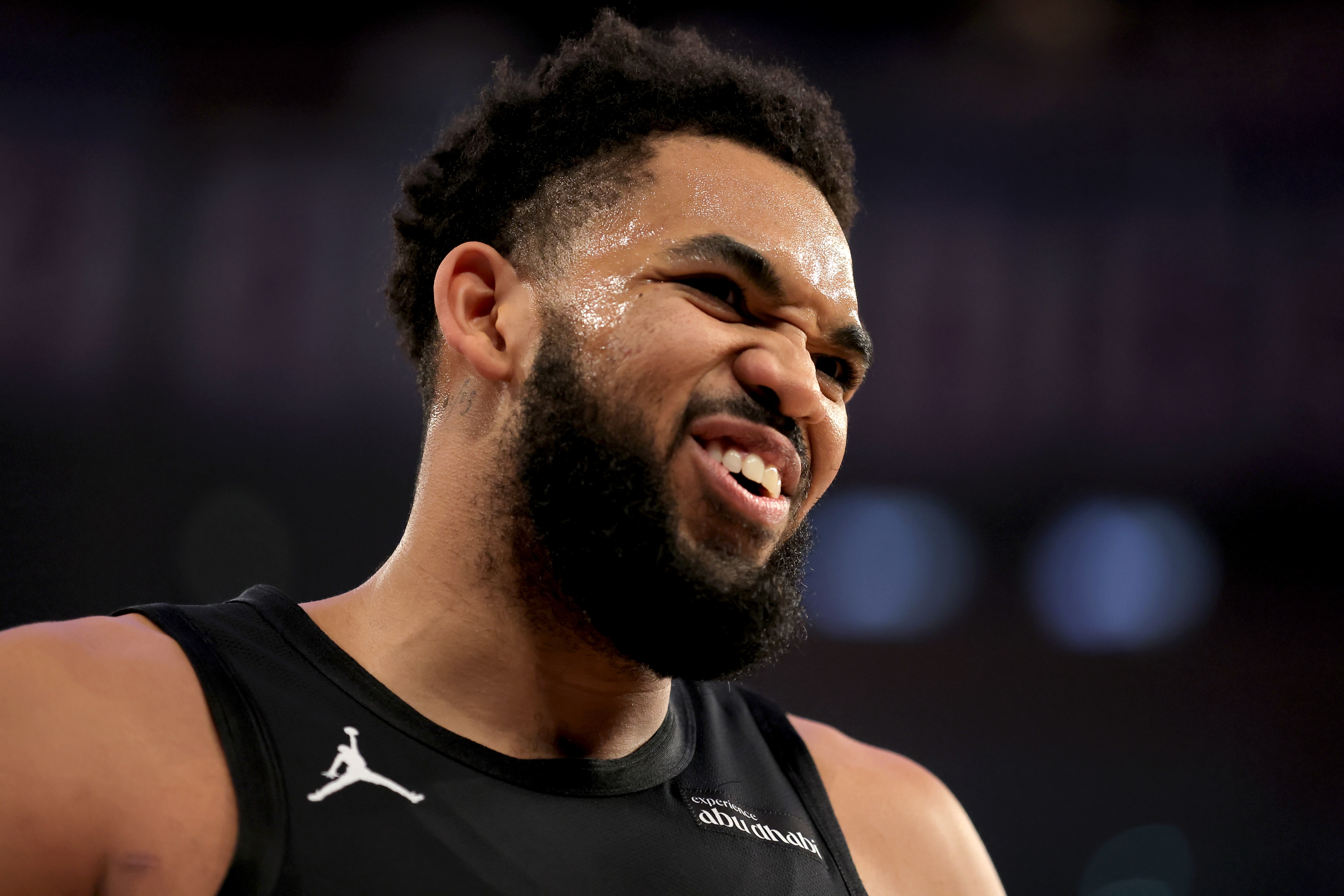 B体育首页-张佳玮：2年前戈贝尔+唐斯是能遮盖彼此弱点的天作之合 可惜了